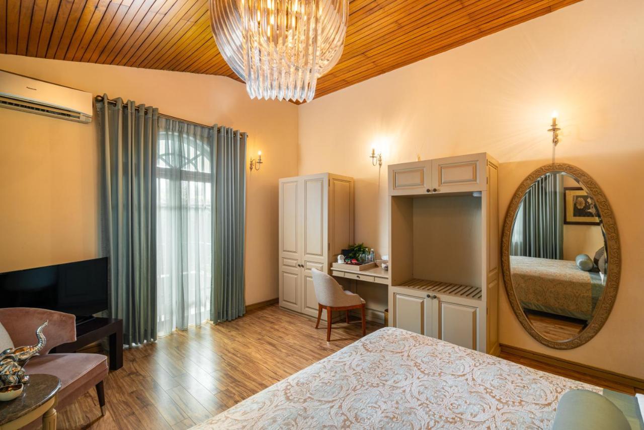 Clove Villa Канди Екстериор снимка