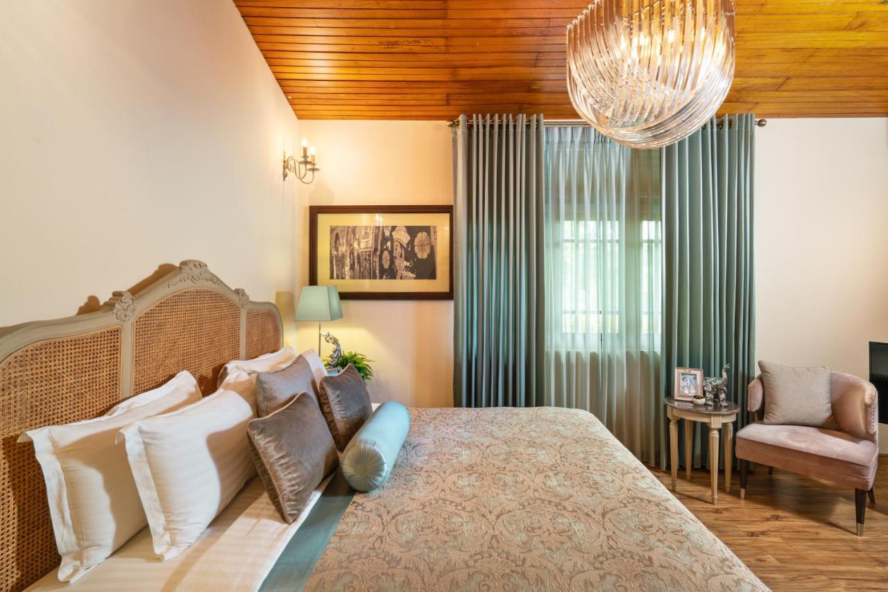 Clove Villa Канди Екстериор снимка