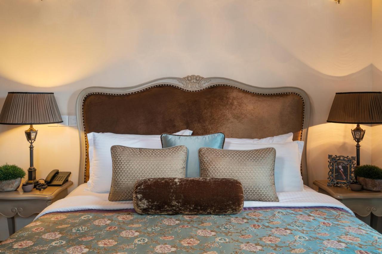 Clove Villa Канди Екстериор снимка