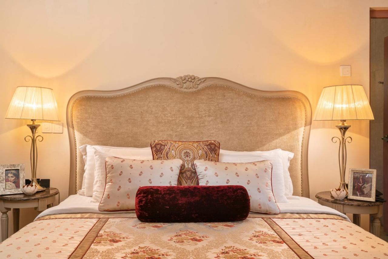 Clove Villa Канди Екстериор снимка